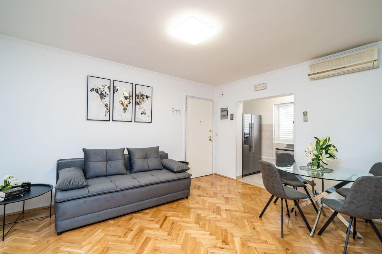 Apartman Knego With Parking Dubrovnik Exterior foto
